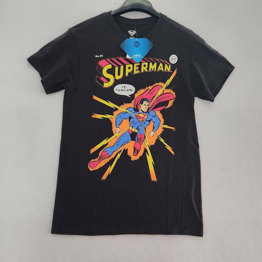 Superman Black Graphic Crew Neck Men's T-Shirt Short Sleeve Size Small NWT